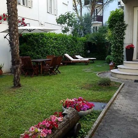 A Casa Di Clo Bed & Breakfast Песаро Екстериор снимка