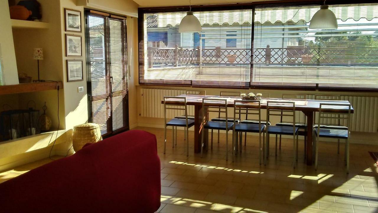 A Casa Di Clo Bed & Breakfast Песаро Екстериор снимка