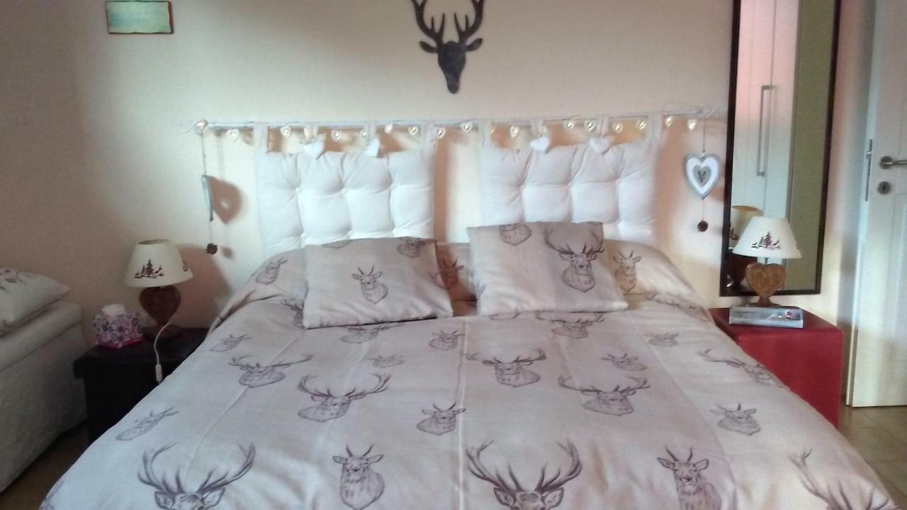 A Casa Di Clo Bed & Breakfast Песаро Екстериор снимка